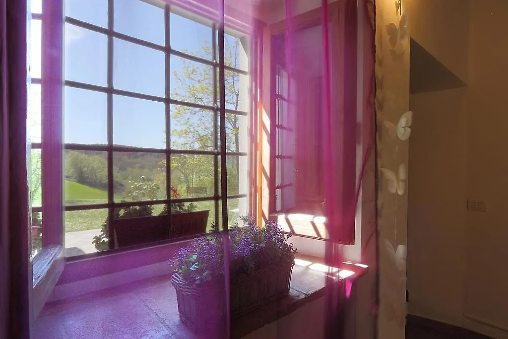 ベッド・アンド・ブレックファスト Vignolino Country House バルベリーノ・ディ・ムジェッロ